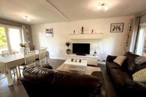 Family home between Paris and Disneyland